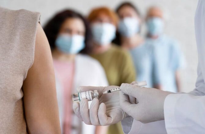 Afinal, há risco de desenvolvimento de trombose após a vacinação contra Covid-19?