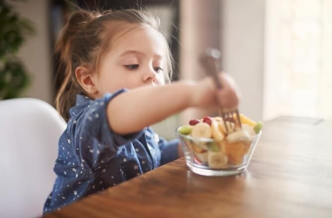 Existem alimentos que reforçam a imunidade das crianças?